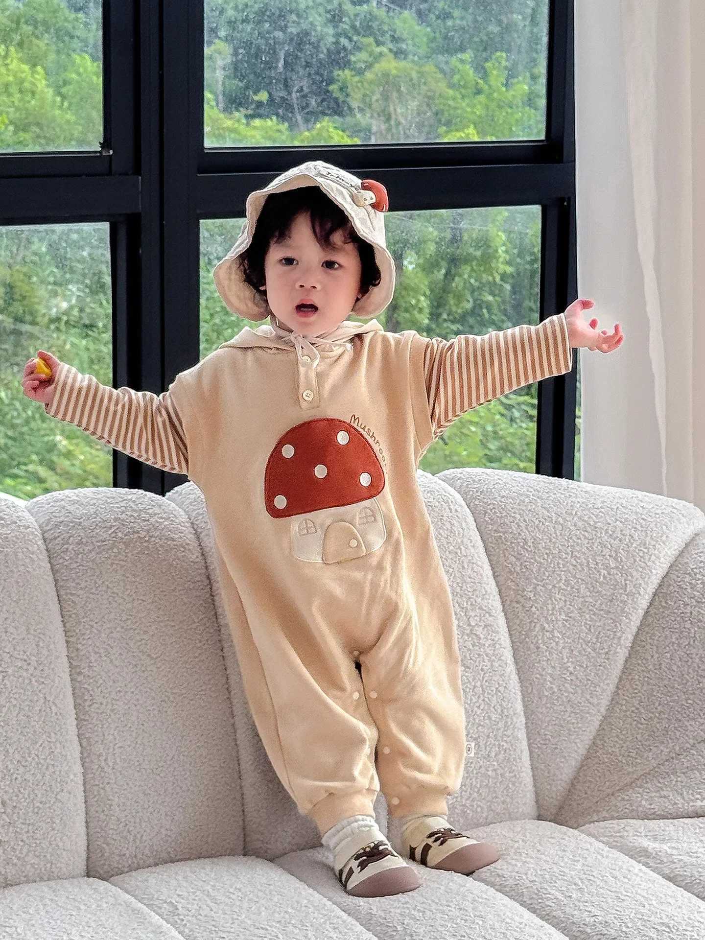 0-2Y Baby Hooded Retro Woodland Romper Fake Two-Piece Striped Mushroom Applique High Cotton Soft Autumn Toddler Jumpsuit Z250712