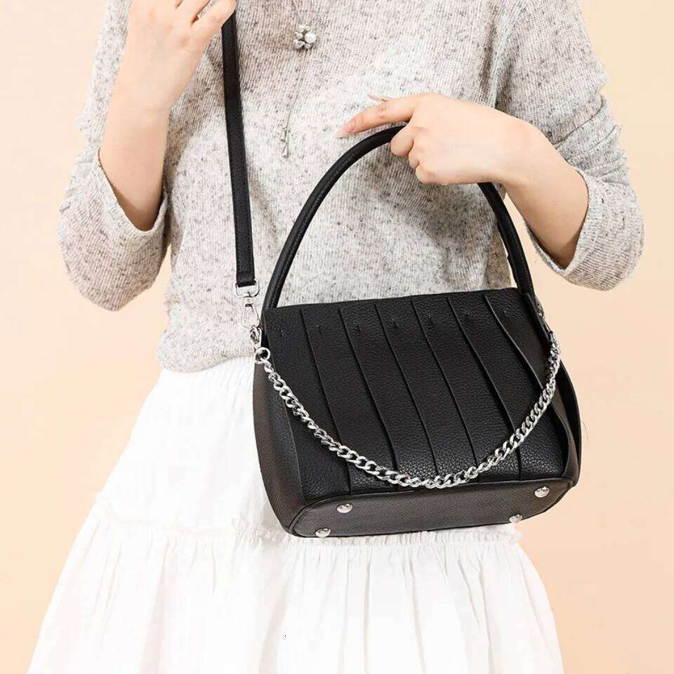 Pleated Organ Original Brand Women's Shoulder Crossbody Bag Clutch Hand Bags For Mother Small Women Handbag New