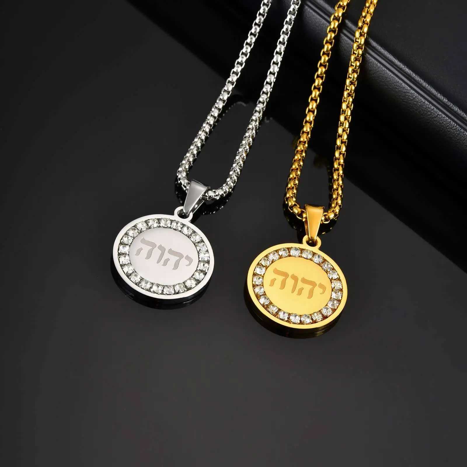 Mens Hebrew Round Necklace with Zircon Non-Fade Stainless Steel Pendant Necklace Hebrew Jewelry Gifts W250712