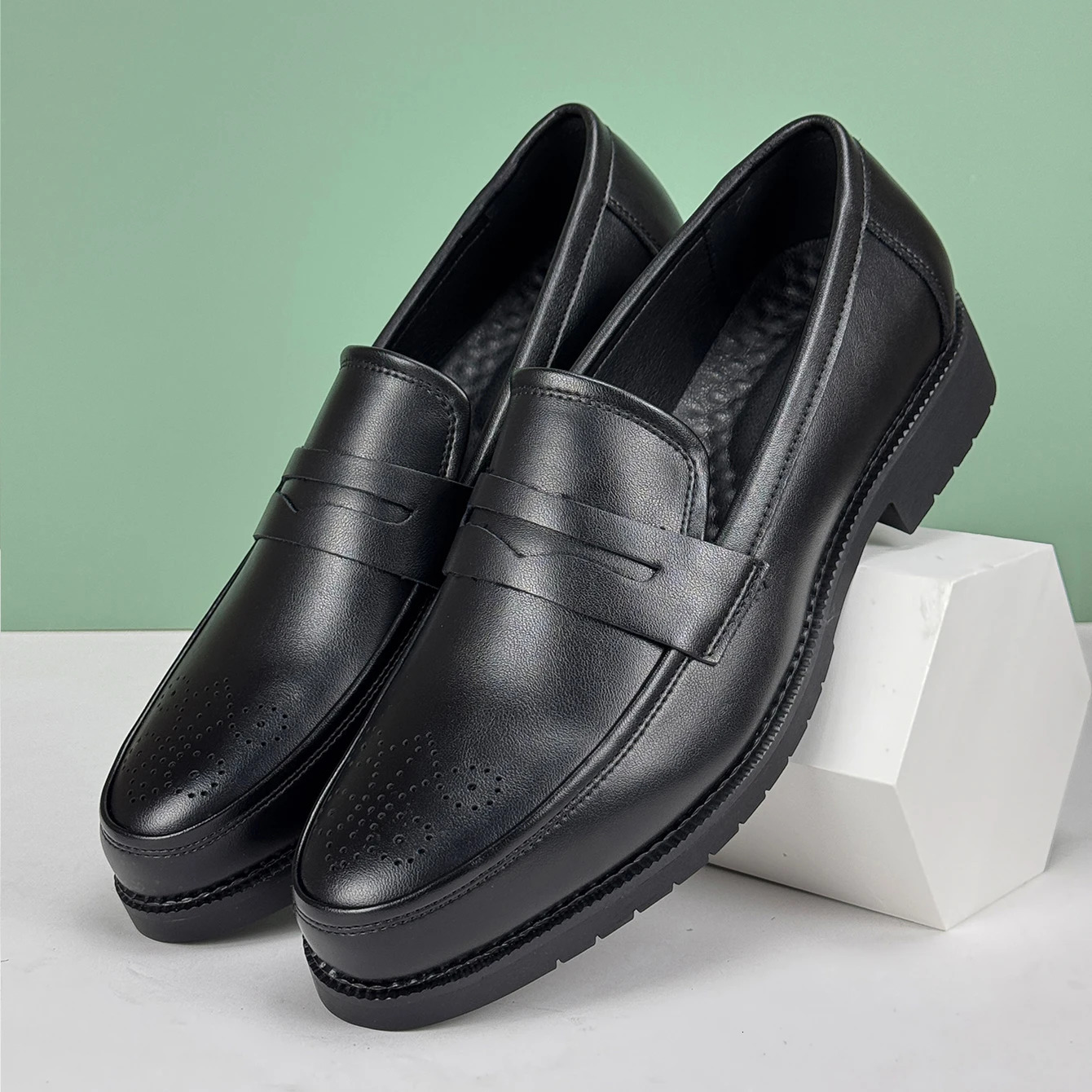 Mens Formal Leather Shoes British Style Oxford Loafers Round Toe Breathable Non-Slip Business Dress Wedding Office Casual Shos 250712