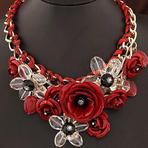 Luxury Jewelry Designer Jewelry European And American Cross-border Necklace Iron Flower Cotton Rope Woven Exaggerated Collarbone Chain Elegant Fashion