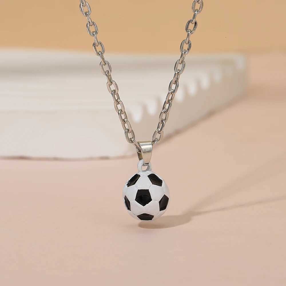 New In Sporty Basketball Football Pendant Necklace 3D Ball Choker For Wen Men Boys Fans Lovers Jewelry Party Birthday Gift W250712