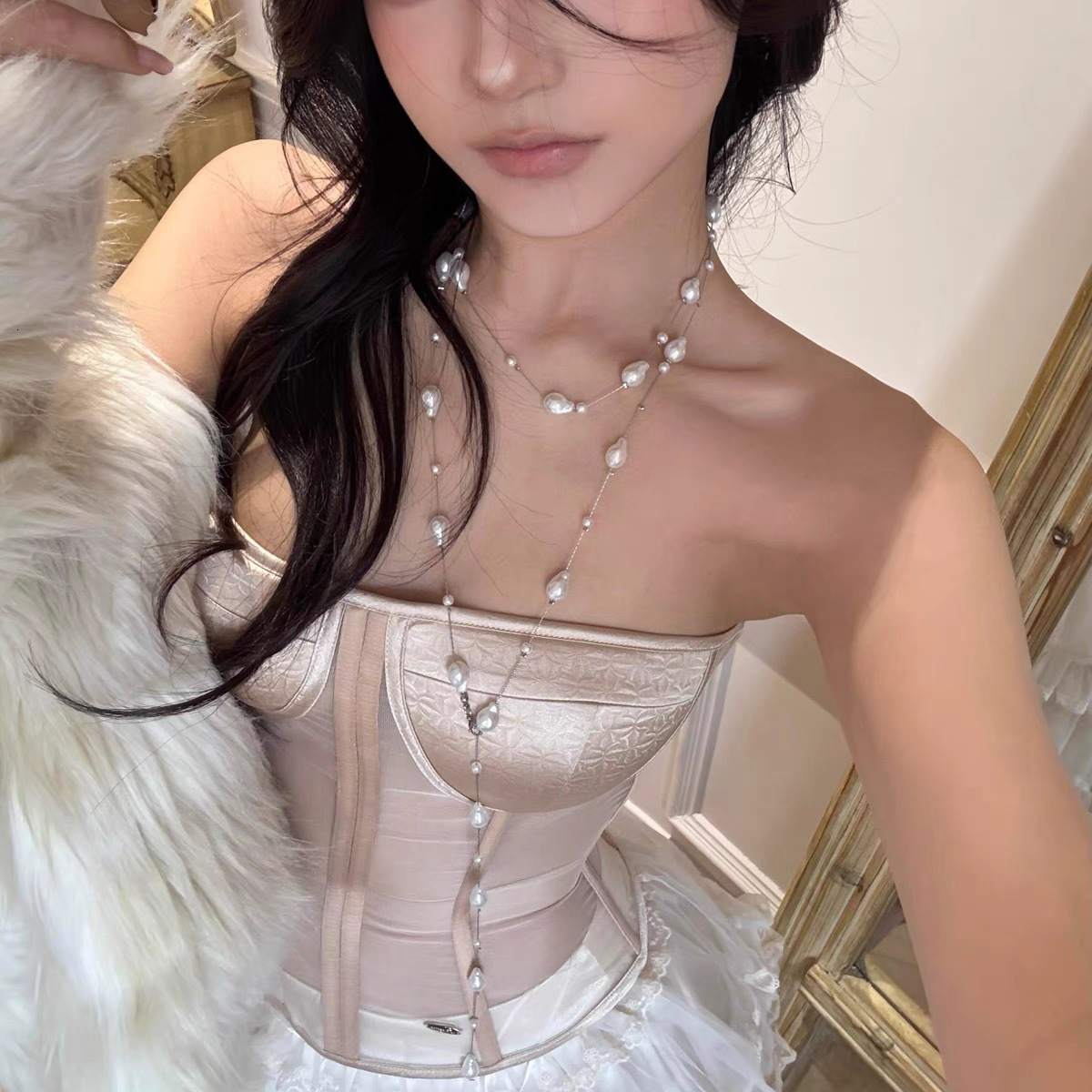 Luxury Jewelry Designer Jewelry Long Starry Sky Imitation Pearl Necklace For Women, High-end Feel, Multiple Wearing Styles, Clavicle Chain, Light Luxu