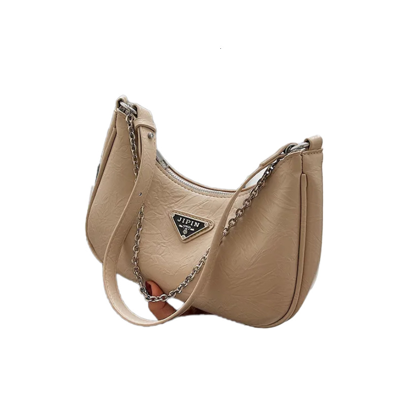 Free shipping designer bag 2025 new High-end stylish niche-designed women bag new popular and trendy versatile crossbody bag single-shoulder and under