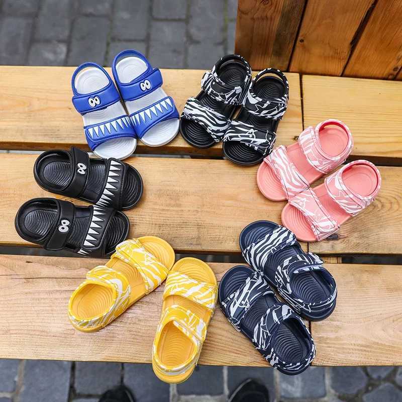 Child Sports Beach Sandals Boy Sandals Outdoor Casual Sandals Parent-child Baby Play Flat Bottom Breathable New Summer Kid Shoes R250712