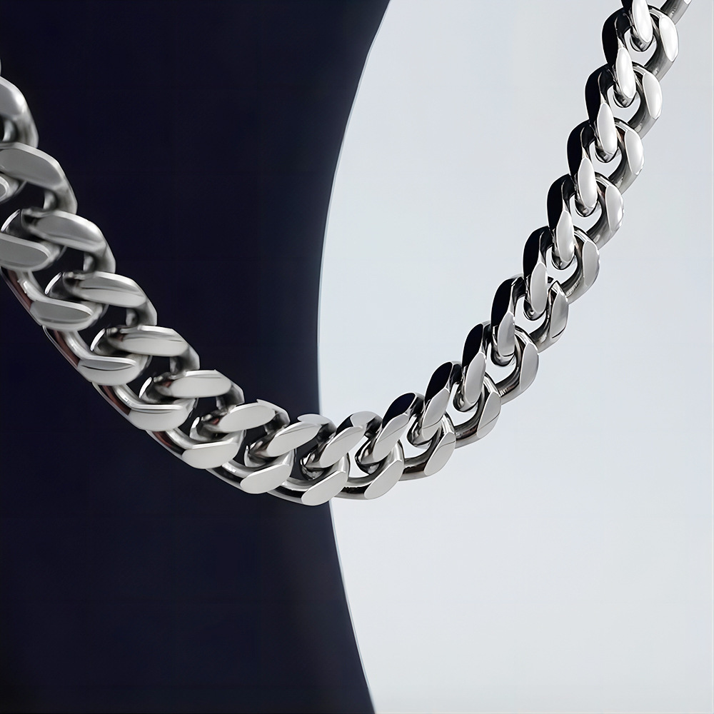 Luxury Jewelry Designer Jewelry European And American Titanium Steel Necklace Hip Hop Men's Necklace Stainless Steel Jewelry Clasp Four-sided Pol
