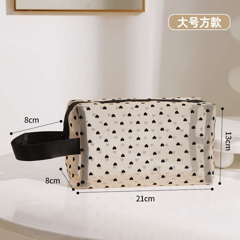 New Heart-Shaped Makeup Handheld Large Capacity Mesh Storage for Women Ins Style Portable Travel Compact Toiletry Bag