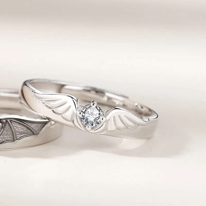 Crystal Angel Demon Couple Rings for Women Men Romantic Fashion Wings n Adjustable Engagement Ring Wedding Jewelry 250704