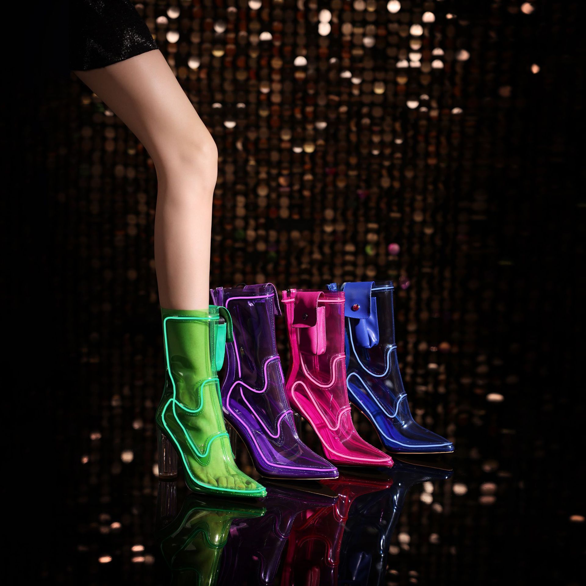 Women's LED Light-Up Transparent Platform Boots - Chunky Heel Back Zipper Christmas Party Shoes