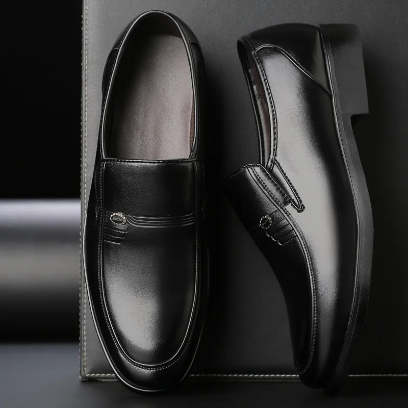 Men Leather Shoes Formal Business Elderly Shoes Black Round Toe Casual Simple Work Comfortable Large Size Men Shoes 250712
