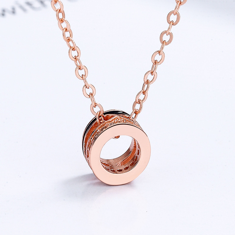 Luxury Jewelry Designer Jewelry 925 Sterling Silver Round Ring Necklace For Women, Niche INS Style, Light Luxury Design, Snake Bone Chain, 2025 New