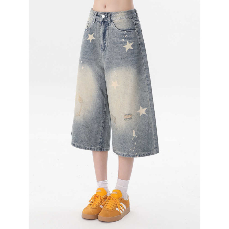 2025 Summer new women's pants women's denim shorts new retro star print loose fit popular cropped pants new designer pants