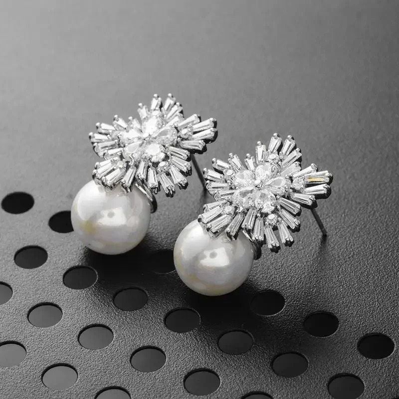 Graceful Female Wedding Earrings with Bright Zirconia Elegant Simulated Pearl Jewelry for Engagement Accessories 250708
