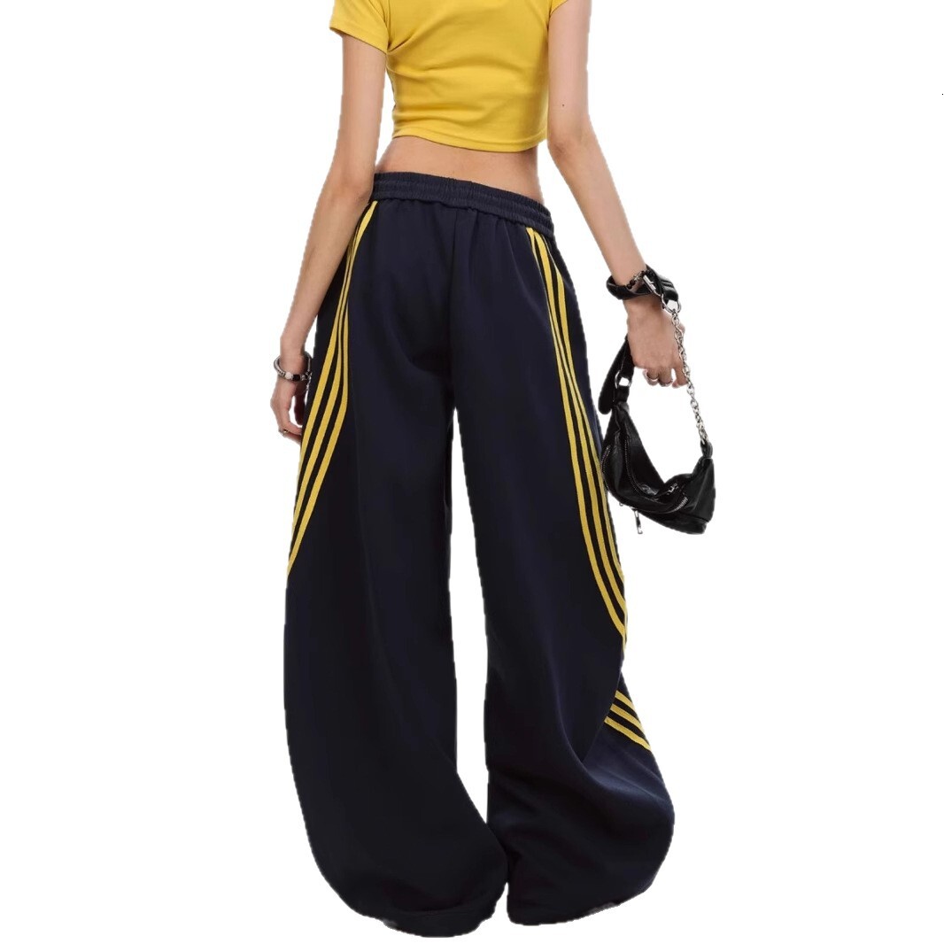 2025 Summer New Women's Pants Retro Style Three Stripe Color blocked Wide Leg Pants Summer Design Loose Sports Pants New Designer Pants