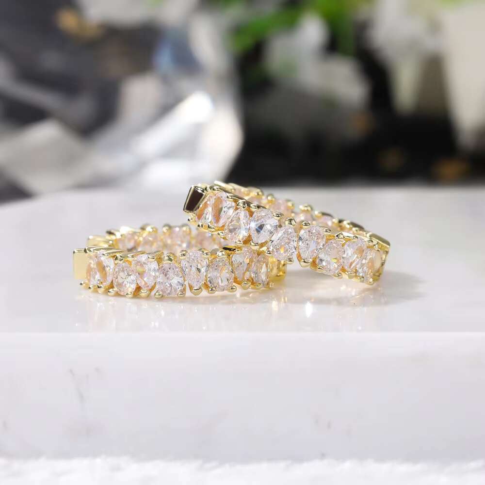 High-quality Silver Color/Gold Color Earrings Women Wedding Party Hoop Earring Versatile Luxury Cubic Zirconia Jewelry