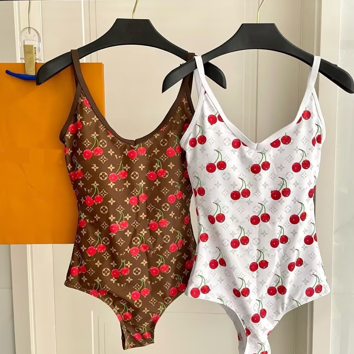 Designer brand women's bikini, sexy women's bikini, high-quality printed women's bikini swimsuit, one-piece bikini swimsuit, bikini swimsuit set S-XL A2