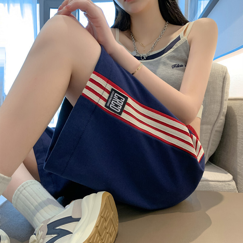 Summer new women's pants sports shorts Summer student casual loose and fashionable straight cotton running wide leg five quarter shorts New desig