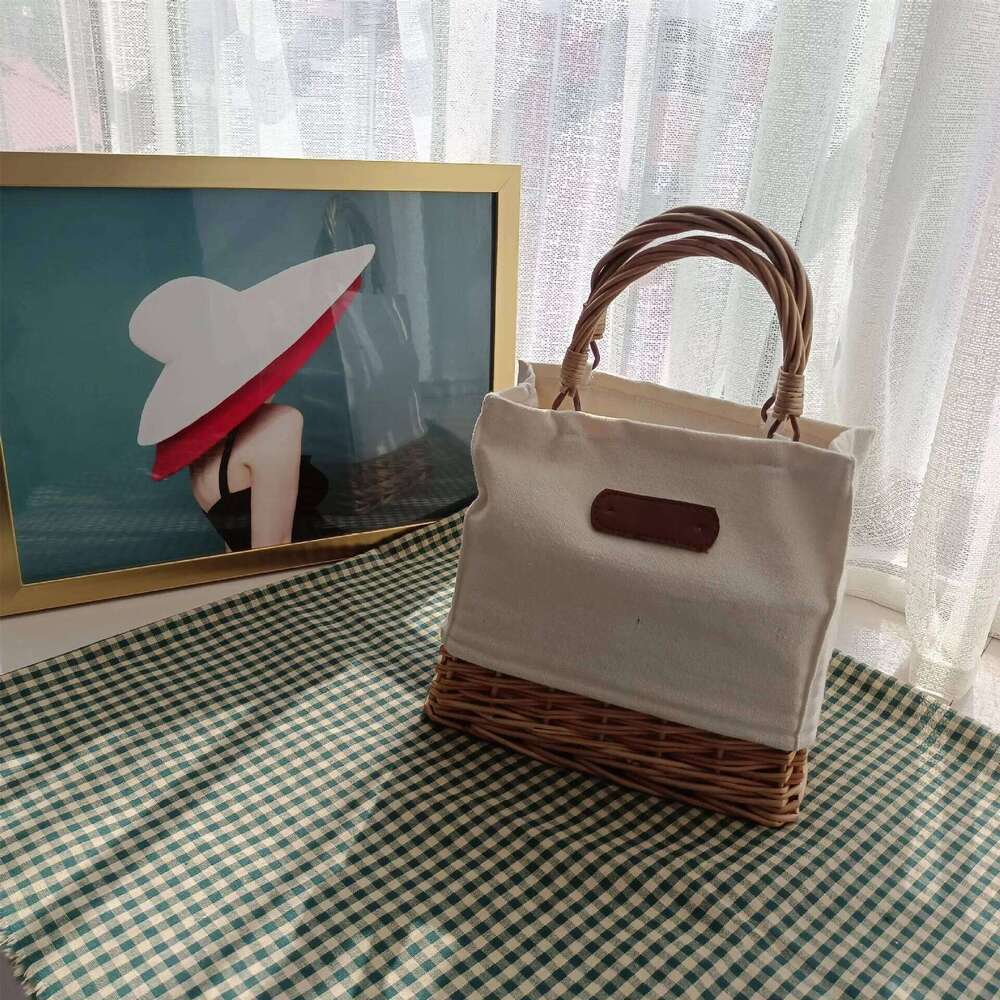Handmade Straw Canvas Splicing Shoulder Woven Crossbody Rattan Portable Holiday Handbag Bucket Bag Female Summer