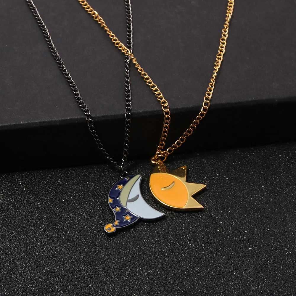 2pcs Couple Sun and Moon Splicing Necklace Good Night Expression Pendant Necklace Valentines Day for Men Wen Jewelry Accessories W250712