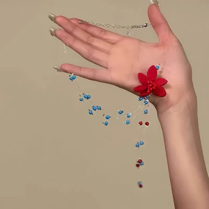 Luxury Jewelry Designer Jewelry Dopamine Flower Bead Necklace Beach Vacation Style Fresh Sweet Collarbone Chain Niche High-end Neck Chain Wholesale