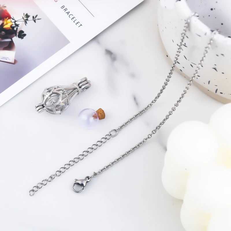 Hollow Urn Necklace for Ashes Openwork Tear Urn Locket Necklace Cration Urn Memorial Pendant Memorial Jewelry Gifts W250712