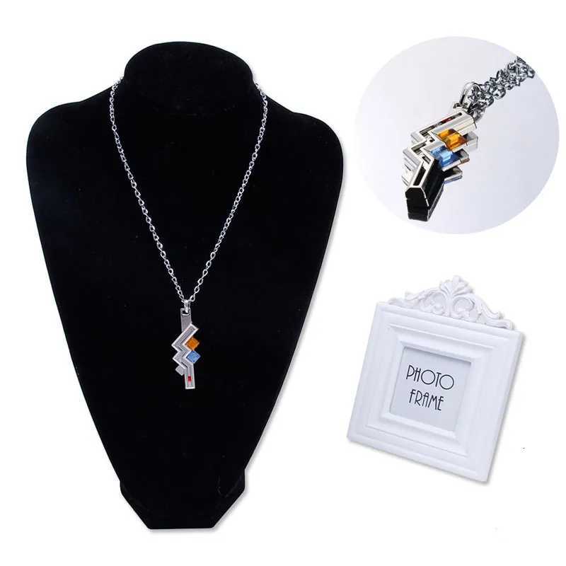 1 pc Final Fantasy XIII 13 Lightning necklaces pendants Anime Cosplay buy-direct-fr- choker necklace W250712