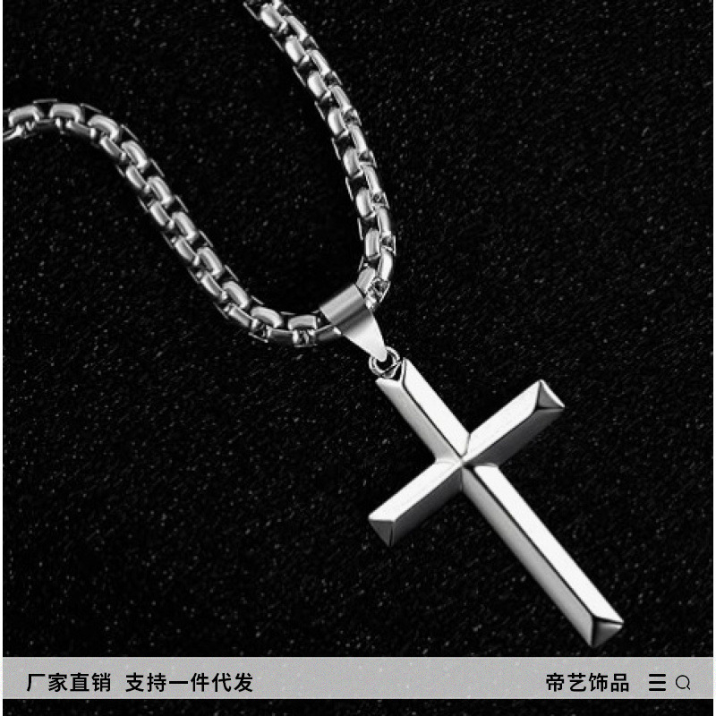 Luxury Jewelry Designer Jewelry European And American Cross-border Classic Retro Cross Necklace Chain Horsebit Chain Clavicle Chain Hip-hop Trendy