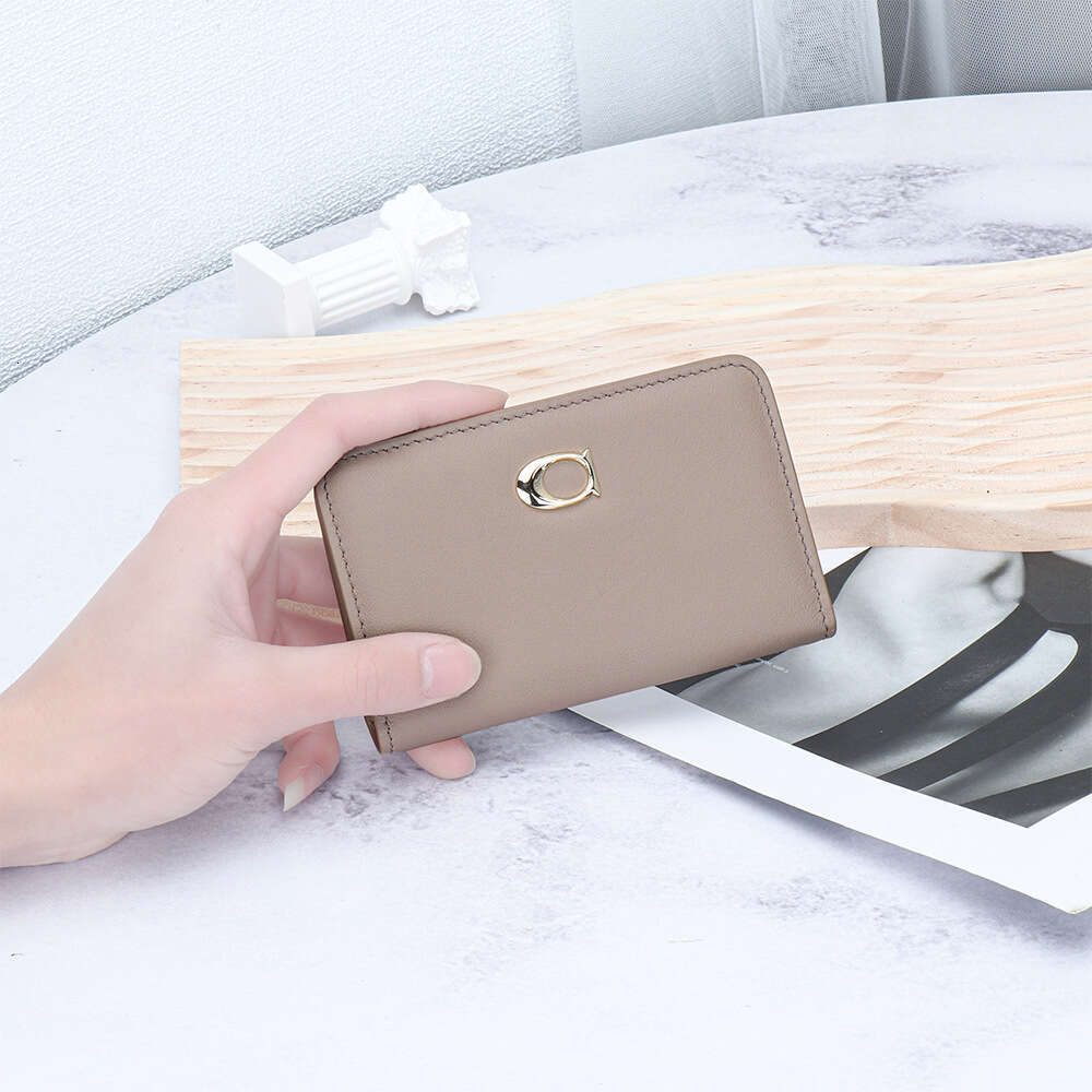 Genuine Leather Short Wallet for Women, First Layer Cowhide, Smooth Nappa Texture, Multi-Card Slot, Integrated Bifold ID Card Holder and Coin Purse