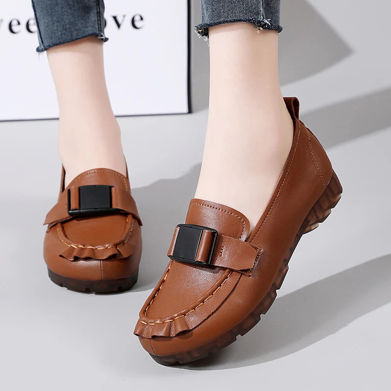 womens shoes casual single shoes leather mother shoes Korean version of metal buckle set foot low help doudou shoes 250707