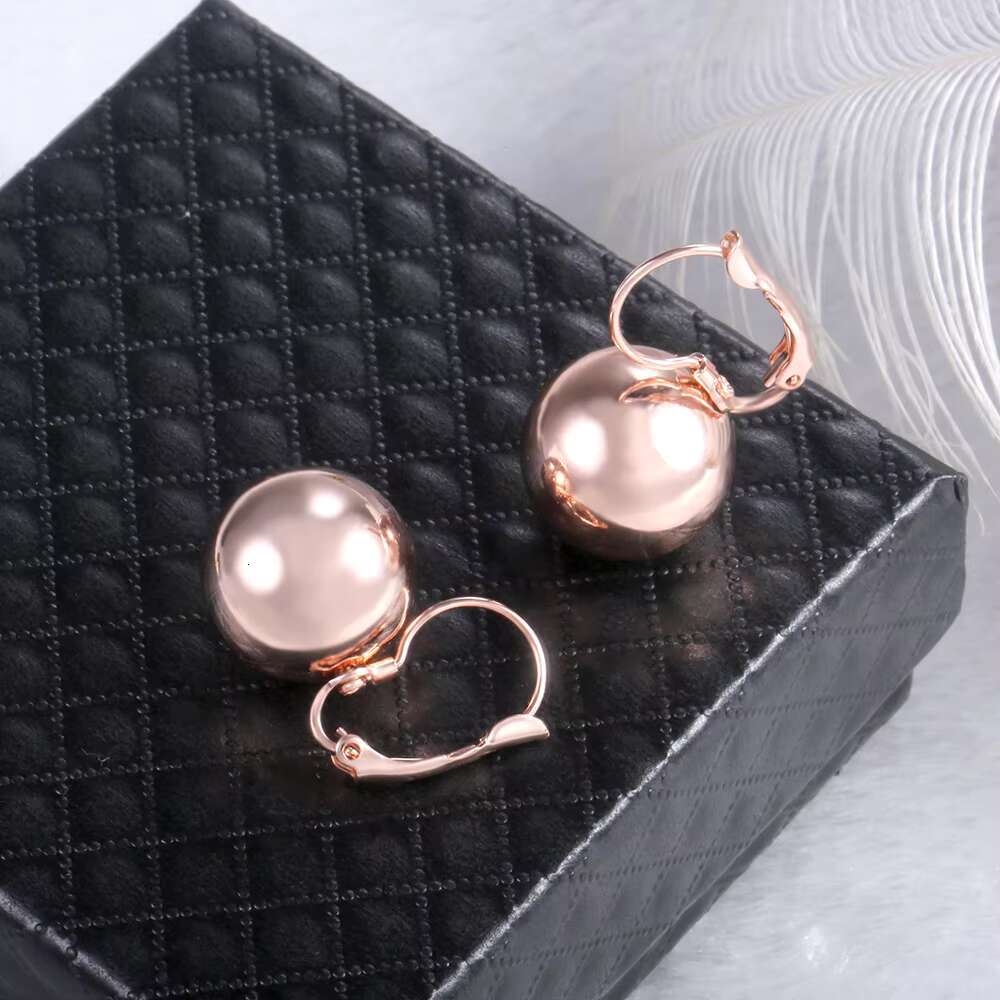 Elegant Imitation Pearl Zircon Earrings Fashion Womens Pendant Earrings Ladies Jewelry Accessories