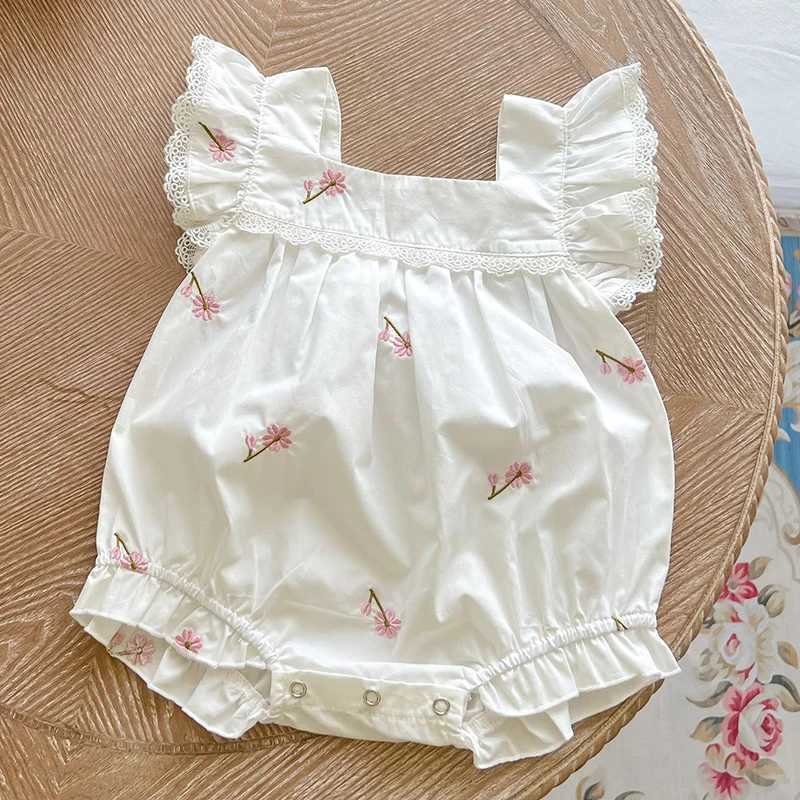 Newborn Baby Girls Jumpsuit Flying Sleeve Cotton Flower Embroidery Toddler Baby Girl Bodysuits Baby Girls Summer Clothes Z250712
