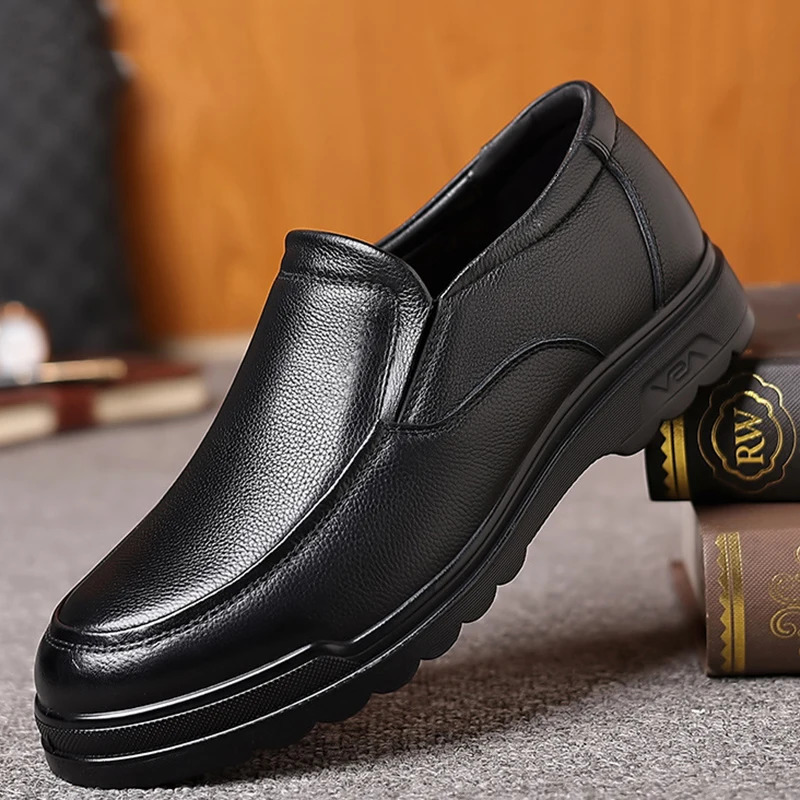 Leather Shoes for Men Dress Shoes Slip-on Plus Size Office Formal Shoes for Male Wedding Party Casual Business Oxfords 250712