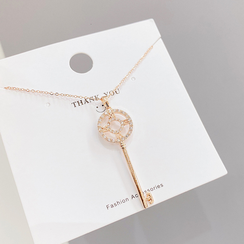 Luxury Jewelry Designer Jewelry Cross-border Source Key Necklace For Women New Style Personalized Micro-inlaid Zircon Lock Head Clavicle Chain Fashion