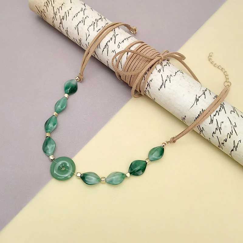 Handcrafted Inspired Statement Bead Necklace Unique Elegant Round Centerpiece Boho Chic Jewelry for Women Daily Wear W250712