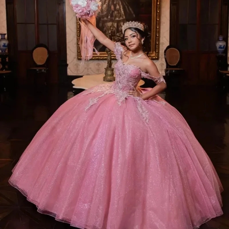 Light Pink Shiny Quinceanera Dresses Off The Shoulder Applique Lace Beading Tull Long tail Vestido 15 Anos Sweet 16 Dress