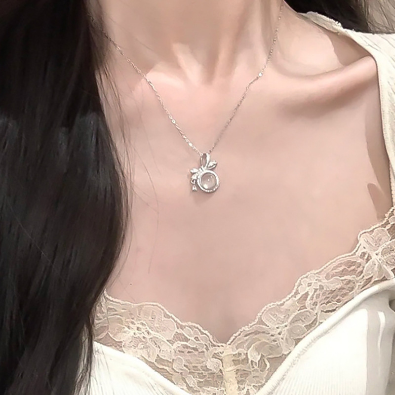Luxury Jewelry Designer Jewelry Imitation White Chalcedony Bowknot Necklace For Women New Chinese Style Niche High-end Pendant Micro-inlaid Zircon Exq
