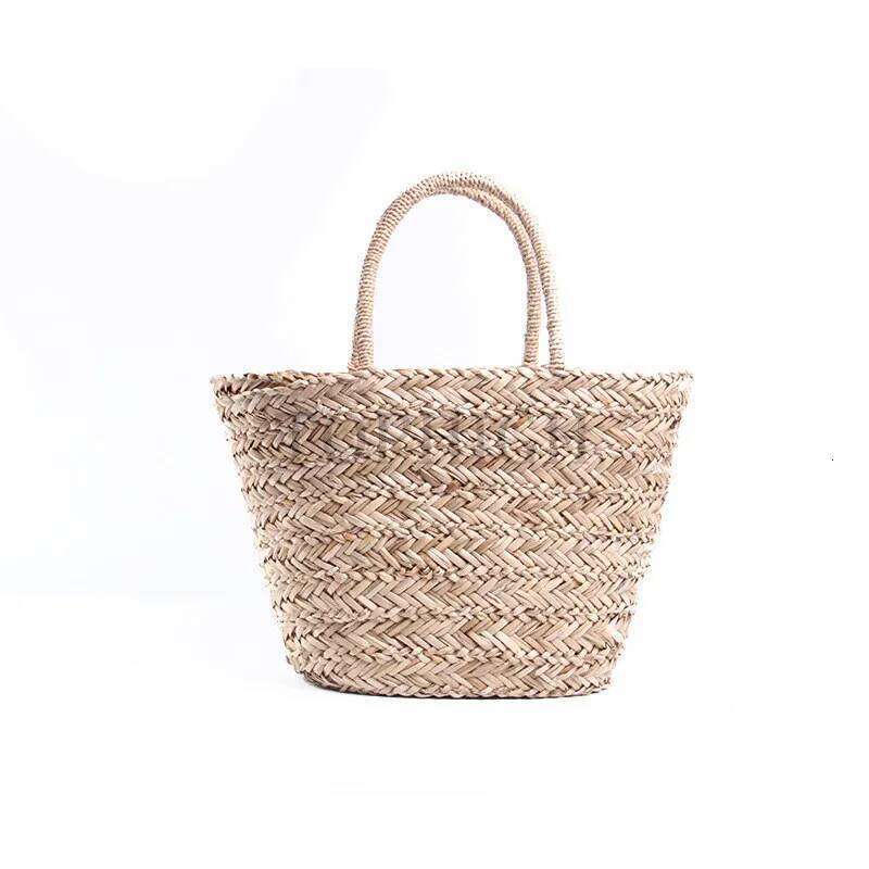 New Summer Pompon Beach Bag Straw Tote Handmade Colorful Ball Shoulder Rattan Large Fashion Women Girls Tassel Bucket E39