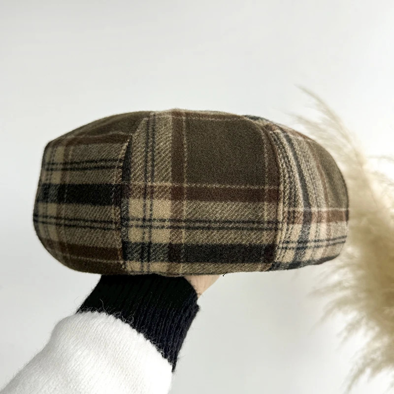 Autumn and Winter Retro Plaid Beret Female British Style Fashion Versatile Octagonal Hat Street S Thickened Warm Painter Hats 250712