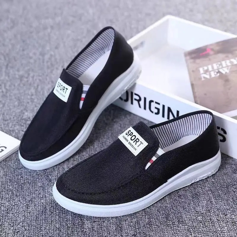 2025 Men Casual Shoes Slip on Canvas Fashion Sneakers Breathable Summer Walking Loafers Non Slip Comfortable Youth Skate Flats 250708