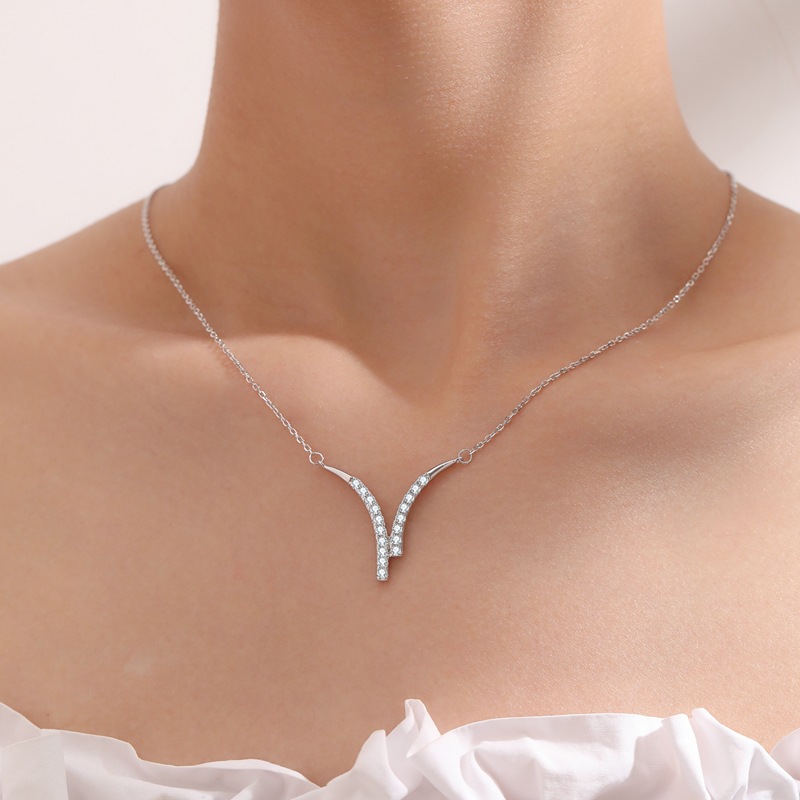 Simple Fashion Jewelry Letter Pendant 925 Sterling Silver PaveRound Cut White Sapphire CZ Diamond Party Lady Women Wedding Clavicle Necklace Gift