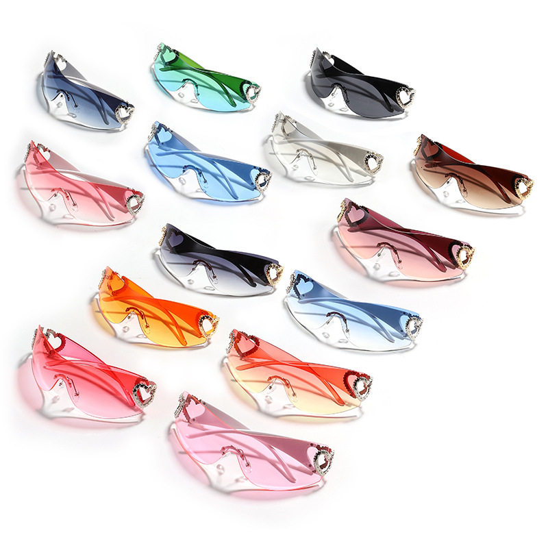 Designer's luxury glasses Fashion New Style Rhinestone One-Piece Unisex European and American Sunglasses Hot Girl Same Style Y2K Sunshade Heart S