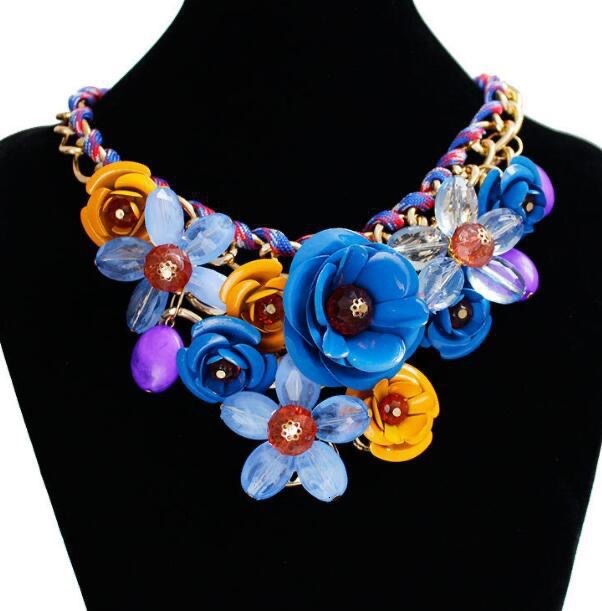 Luxury Jewelry Designer Jewelry European And American Cross-border Necklace Iron Flower Cotton Rope Woven Exaggerated Collarbone Chain Elegant Fashion