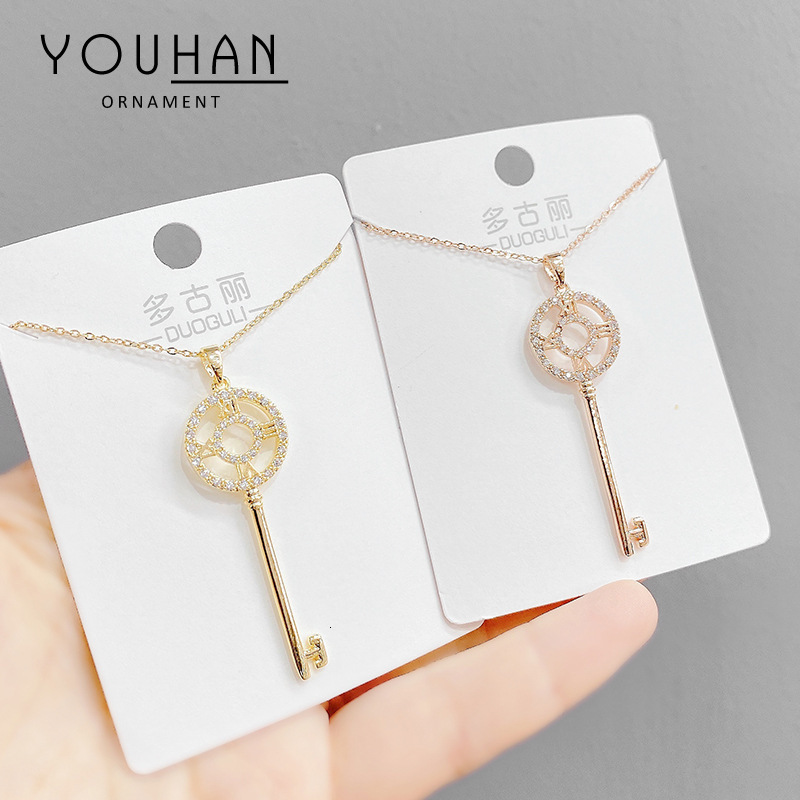Luxury Jewelry Designer Jewelry Cross-border Source Key Necklace For Women New Style Personalized Micro-inlaid Zircon Lock Head Clavicle Chain Fashion