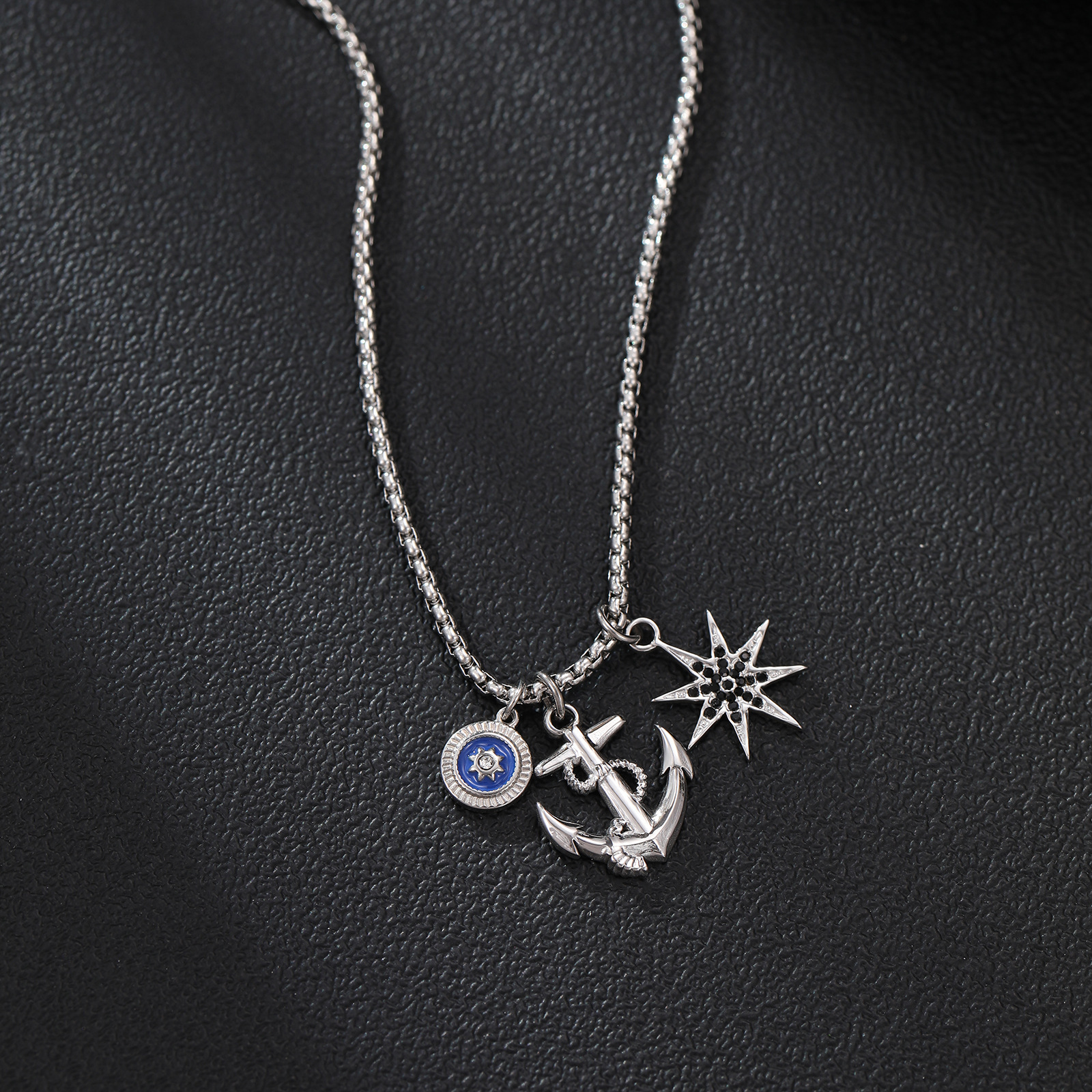 Luxury Jewelry Designer Jewelry LOFTILY Cross-border Amazon Hot-selling Eight-pointed Star Axe Round Pendant Necklace For Men Personalized Stainless P