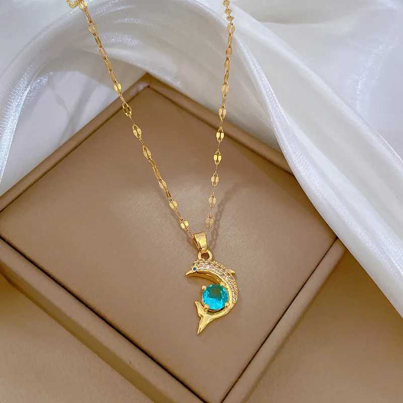 Exquisite Fashionable and Cute Micro-bedded Dolphin Stainless Steel Necklace IC and Versatile Clavic Chain W250712