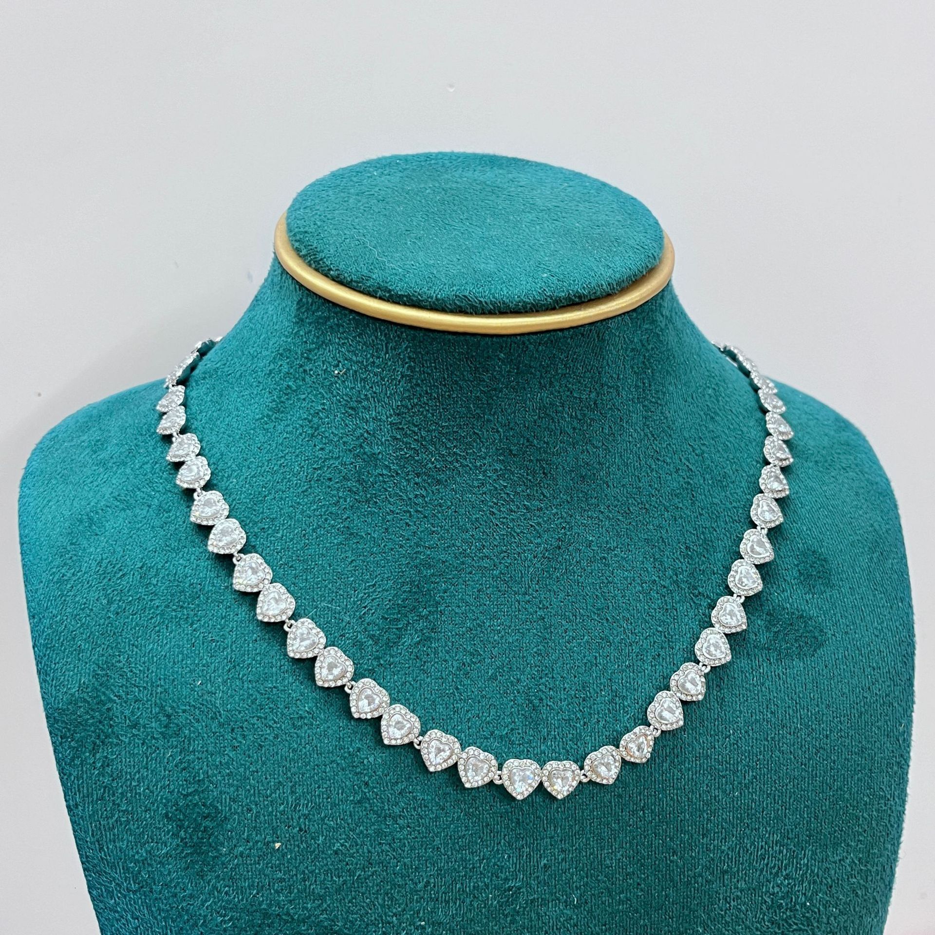 Luxury Jewelry Designer Jewelry Shijia New Heart-shaped Full Diamond Necklace Collarbone Chain Cross-border Hot-selling Luxury Fashion Sparkling Full 