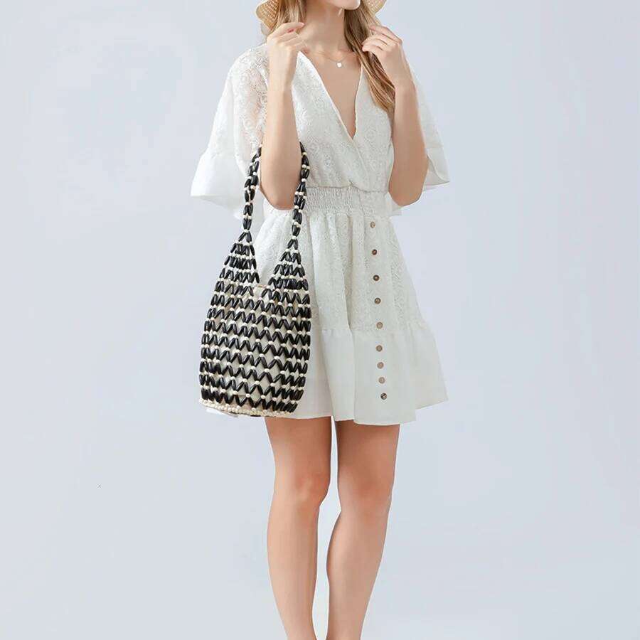 Women Woven Hand Summer Design Hollow-Out Wooden Bead Tote Bucket Shoulder Bag Female Reticulate Netted Canvas Beach Handbag