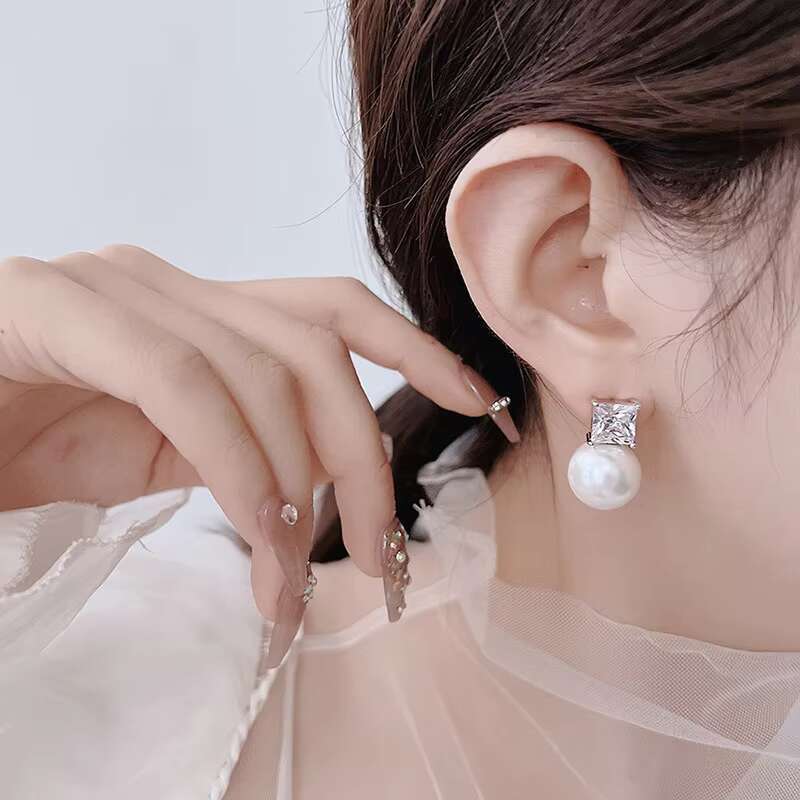 Wholesale Womens Trendy Princess Cut Cubic Zirconia Pearl Earrings Wedding Fashion Jewelry Silver Plated Stud Earrings