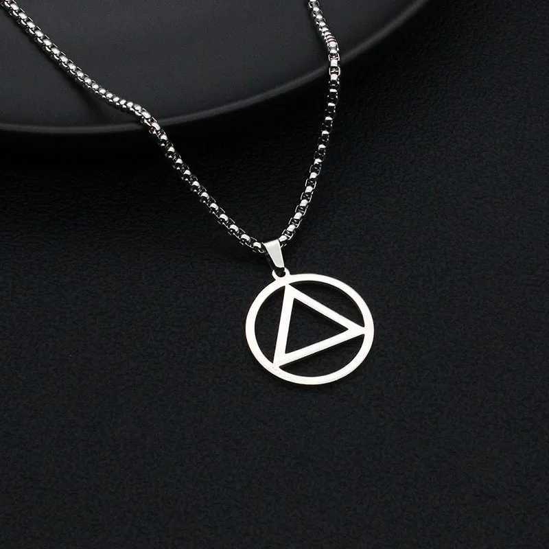 hiphop rap ma and fa hipsters in the same style of iron triangle necklace titanium steel pendant hanging accessories W250714