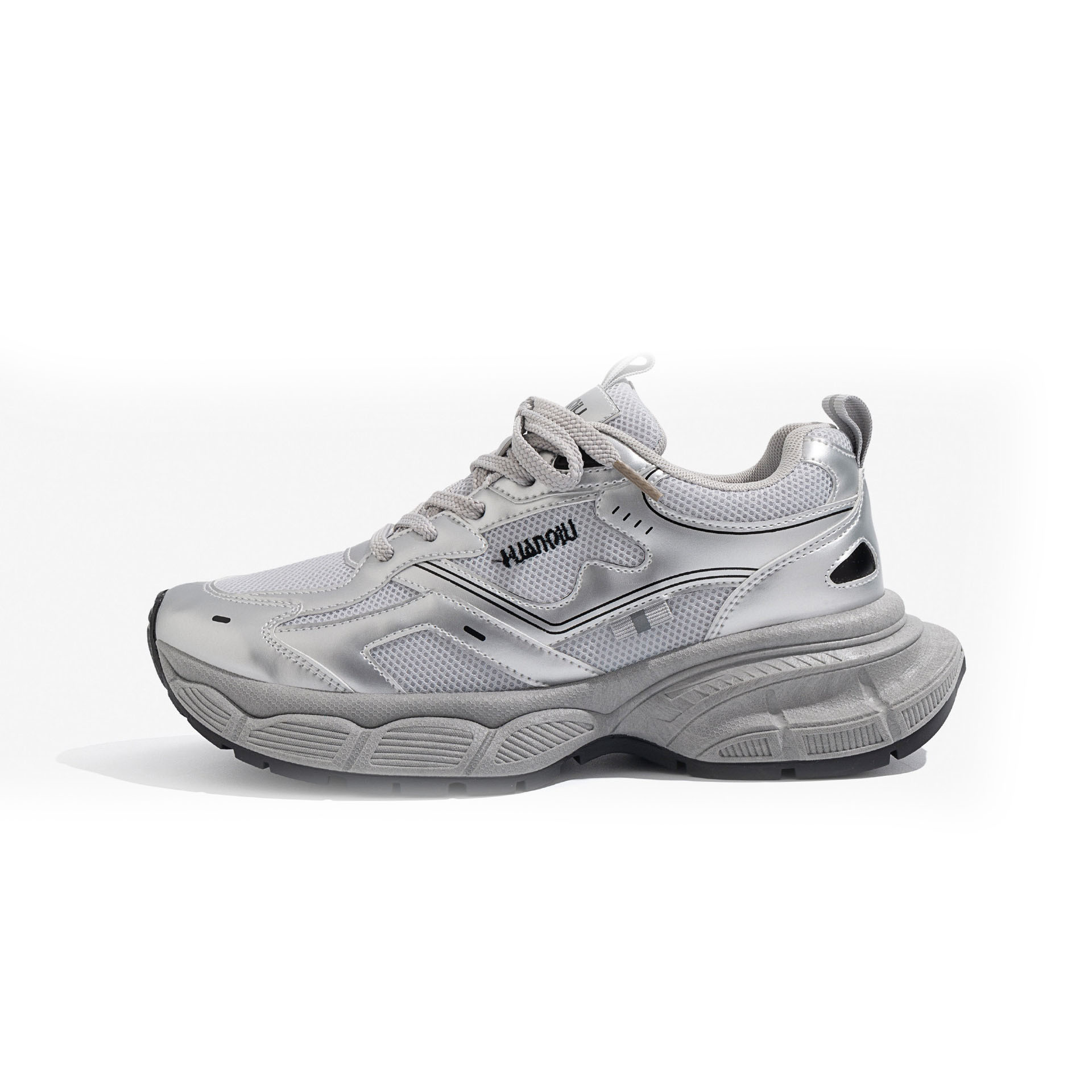 Free shipping 2025 brand new designer thick soled shoes for men summer men shoes trendy and versatile sports shoes men casual shoes